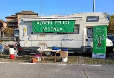 alberi felici