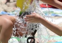 Meteo, caldo rallenta ma rimane intenso al Sud nel weekend: bollino rosso solo a Bari e Palermo