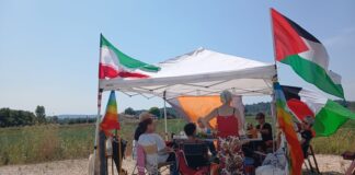 Vicenza, un picnic contro le guerre e pro Palestina. Rifondazione: “Stop presenza in città Usa e Nato” picnic vicenza rifondaizone base usa