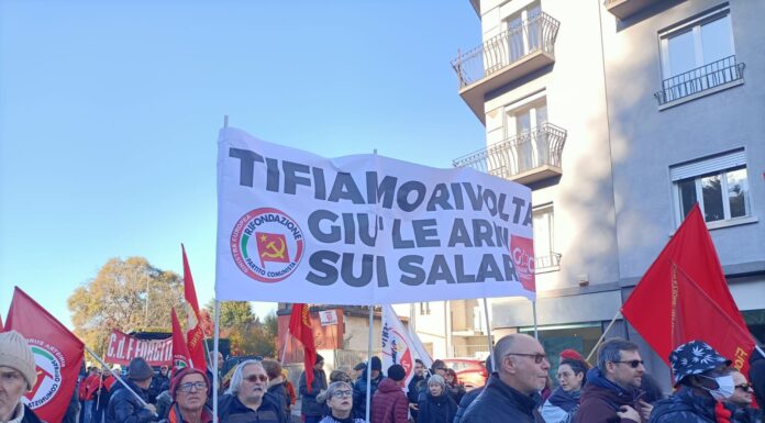 Morte sul lavoro nel Vicentino, Rifondazione: «La sicurezza non sia un costo da tagliare» Sicurezza sul lavoro, manifestazione di Rifondazione Vicenza