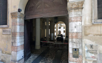 Fondo legalità a Vicenza, il prefetto ai Comuni: almeno metà delle risorse alle scuole Fondo legalità a Vicenza, sede della Prefettura
