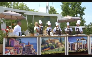 Tiramisù World Cup, concorrenti in sfida sulla tv tedesca prima della finale di Treviso Tiramisù World Cup, concorrenti in gara negli studi ZDF a Magonza