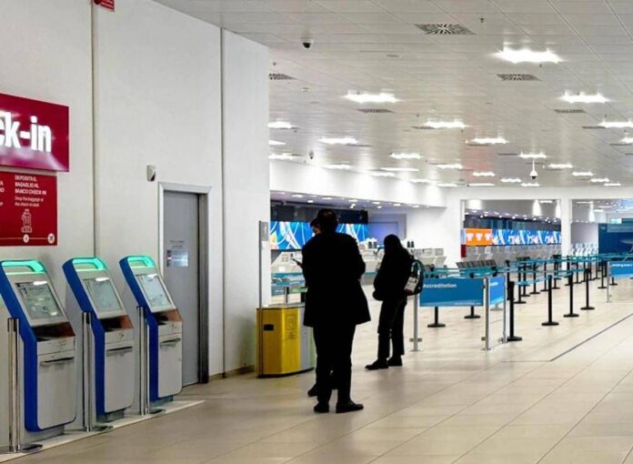 Aeroporti, hub silenziosi: Venezia modello italiano ‘meno annunci e più digitale’