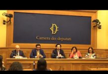 Altroconsumo porta in Parlamento le firme per un’azione contro la discriminazione dell’Iban