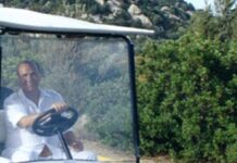 Berlusconi, figli e amici storici arrivati in Sardegna: pranzo di famiglia a Villa Certosa in ricordo del Cav