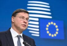 Bollo auto, Dombrovskis: “C’è margine nella gestione dei fondi europei”