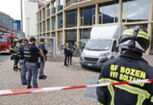 Bolzano, bambina di 5 anni travolta e uccisa da un furgone: la tragedia davanti al centro commerciale