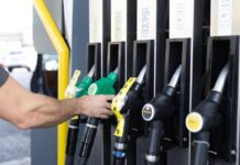 Caro carburanti, scatta il tetto ai prezzi: Eni e IP abbassano benzina e diesel