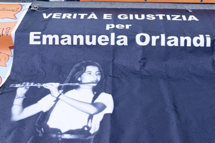 Caso Orlandi, Nuzzi: “In corso esami dei Ris di Roma su un flauto”