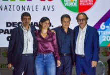 Centrosinistra, prove di unità dei leader sul palco di Avs. Tra dubbi di Conte su Renzi, nodo Kiev e primarie sullo sfondo
