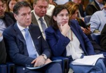 Conte: “M5S non firma programma con armi a Ucraina”. Schlein: “Sostegno a Kiev”