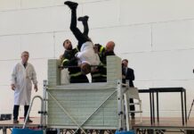 David Rossi, oggi la simulazione della defenestrazione: “Aggredito da almeno due persone”. Vinci: “Verso soluzione del caso”