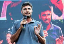 Di Battista, l’aggiornamento: “E’ in terapia intensiva prima del rientro in Italia”
