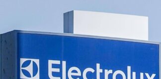 Epta di Limana, sciopero e presidio dopo il licenziamento contestato dalla Fiom Belluno sciopero Epta di Limana e presidio dei lavoratori