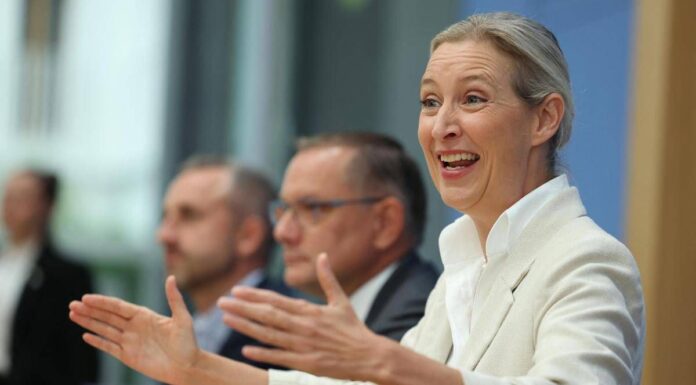 Germania, Weidel contro Merz dopo il voto: “È un peso”. Mosca: “Trionfo storico AfD”