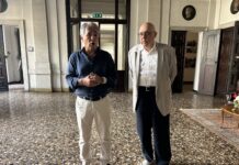 Conte e Danchielli, “Indipendenti di destra”: un’opposizione non manichea e non monopolio dei partiti attuali ma che dialoghi con Possamai per la città Giorgio Conte e Ivan Danchielli (Indipendeti di destra) nella sala tra la segreteria del sindaco Possamai e l'ufficio del Capo di gabinetto Pupillo
