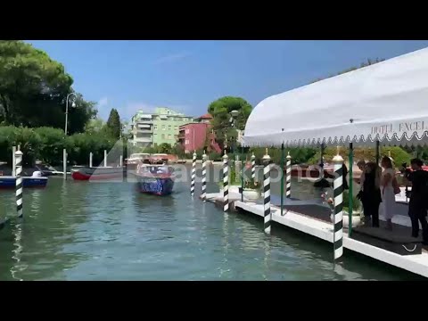 Greta Scarano: l’arrivo al Festival di Venezia 83