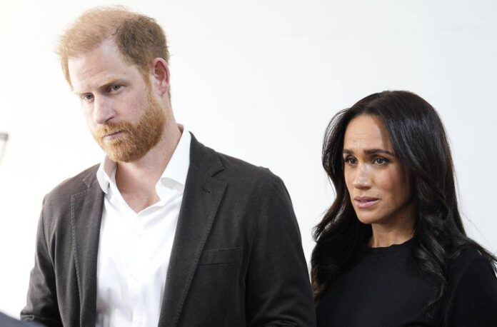 Harry e Meghan, il ritorno nel Regno Unito? Un (vero) incubo per Buckingham Palace
