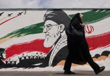 Iran, Nyt: “Teheran propone a Usa piano 7 giorni per fine guerra e riapertura Hormuz”