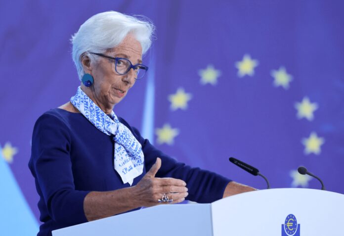 La Bce alza i tassi di interesse al 2,50%, sale il costo del denaro