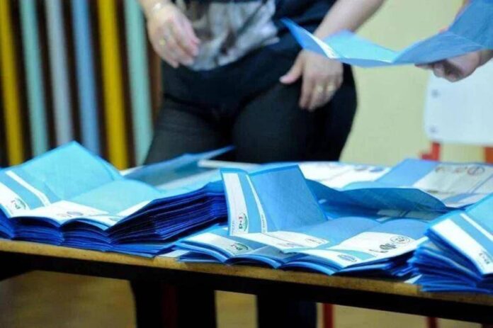 Legge elettorale supera il primo scoglio alla Camera, 8 ottobre via libera finale ma dopo tre voti di fiducia