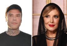 Lucarelli-Fedez, botta e riposta: lui pubblica le battute (tagliate) di ‘Roast in Peace’, lei replica