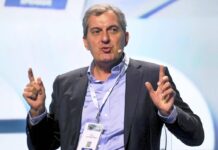 Mario Calabresi esce da Chora Media: verso candidatura a sindaco di Milano