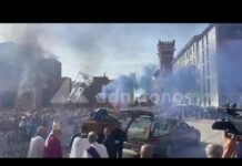 Mazzola, l’uscita del feretro dalla basilica di Sant’Ambrogio: l’ultimo coro dei tifosi dell’Inter