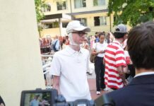 Primo giorno di scuola per i 4 ragazzi del Virgilio di Milano rimasti feriti a Crans Montana: l’applauso e l’abbraccio dei compagni