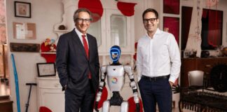 Qubit presenta Quby, primo consulente di comunicazione umanoide