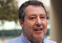 Salvini a Pontida: “La Lega vince solo se forte e unita da Nord a Sud, mai mollare”