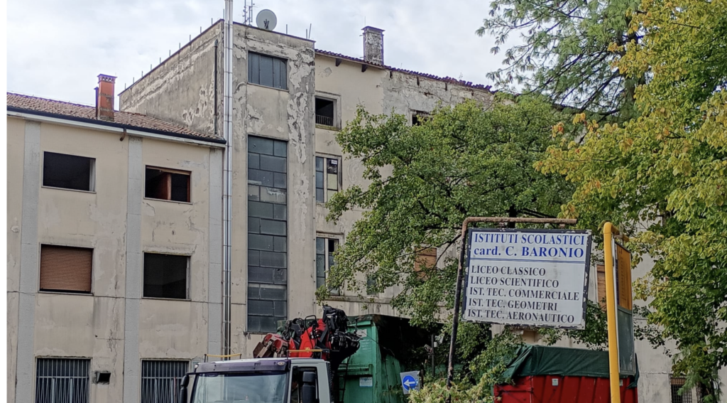 "Movimenti" nell'area ex Baronio