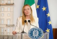 Scuola, Meloni: “Istituti tecnici diventeranno licei tecnologici, rivoluzione culturale non un semplice cambio di ‘targa’”