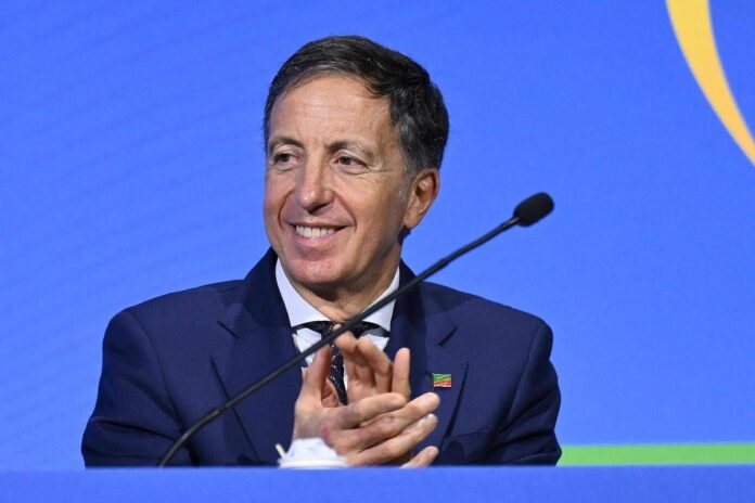 Suppletive, centrodestra esulta per Roscioli: “Vinto senza Vannacci”. Meloni: “Ci siamo imposti sul campo larghissimo”