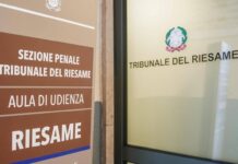 Torino, 13enne molestata: il Riesame sostituisce l’obbligo di firma con la custodia cautelare in carcere per bengalese