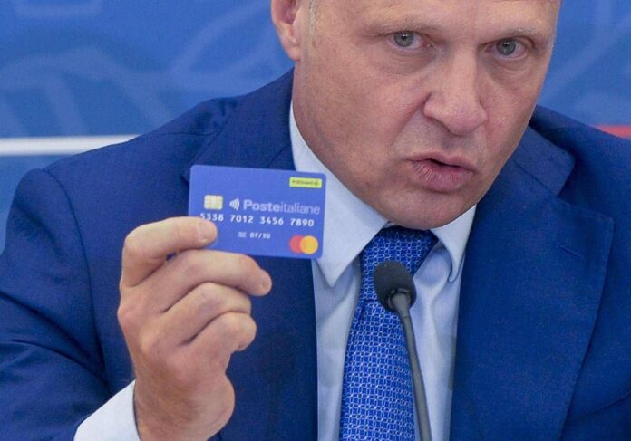 Torna la ‘Carta dedicata a te’, 1000 euro per 1,1 milioni di famiglie per la spesa alimentare