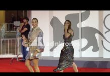 Venezia 83, Elettra Lamborghini illumina il tappeto rosso
