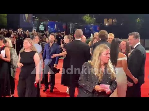 Venezia 83, a sorpresa sul red carpet arriva Ben Affleck – Video