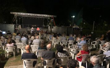 Emilio Franzina a Fornaci Rosse con la moderazione di Poletto: “La sinistra di oggi riparta dalle cose concrete e dalla paura della gente per la guerra” fornaci rosse