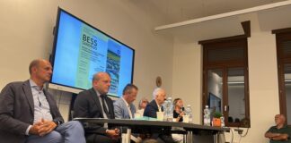 Approvato dalla Conferenza dei Servizi l’impianto BESS di Sandrigo, tra i fischi del pubblico all’evento informativo su sostenibilità della transizione energetica impianto BESS