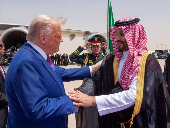 Yemen, Trump rinvia per ora attacchi contro Houthi: il nodo dell’alleanza con Riad