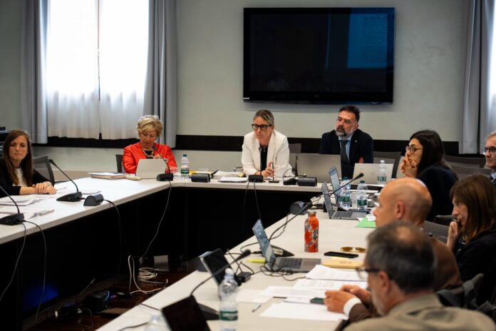 Rinnovo di Loris Tomiato in Arpav, seduta di commissione Rinnovo di Loris Tomiato in Arpav discusso in commissione