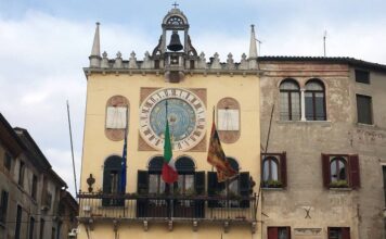 Bassano, dimissioni di Paolo Bertuzzo dal Consiglio: al suo posto Massimo Gianesin Dimissioni Paolo Bertuzzo, il municipio di Bassano del Grappa