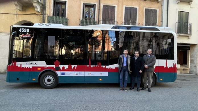 Autobus SVT per il corso gratuito destinato ai nuovi autisti corso gratuito autisti SVT nel Vicentino