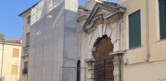 Ex chiesa di Santa Lucia a Thiene, il restauro avanza verso la riapertura della galleria Restauro chiesa Santa Lucia Thiene, il cantiere sulla facciata
