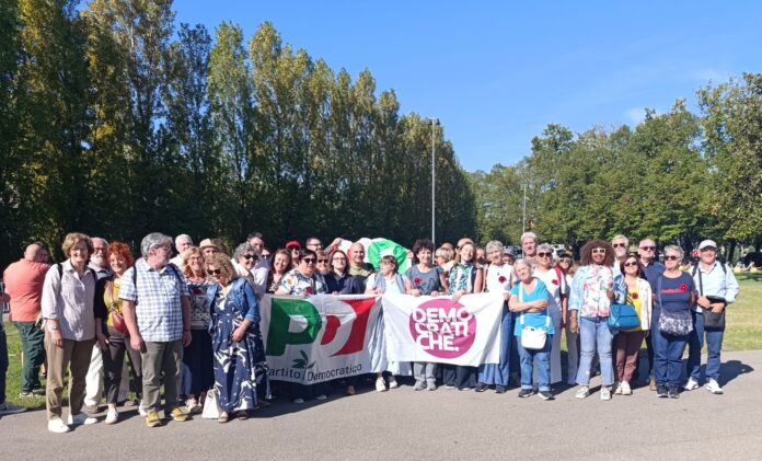 Delegazione del Partito Democratico vicentino a Reggio Emilia PD Vicenza a Reggio Emilia con iscritti e simpatizzanti