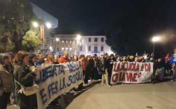 DDL antisemitismo, a Vicenza lezione pubblica e presidio davanti alla Prefettura Mobilitazione sul DDL antisemitismo a Vicenza promossa da Aula33