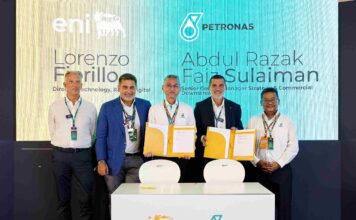 Eni e PETRONAS studiano bio-benzine ad alte prestazioni per sport e mercato futuro Bio-benzine Eni PETRONAS, la firma dell’accordo