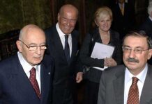 Fabio Mussi, il ricordo di Acerbo (PRC): «Una grande perdita per tutta la sinistra» Acerbo ricorda Fabio Mussi, fotografia istituzionale del 2006