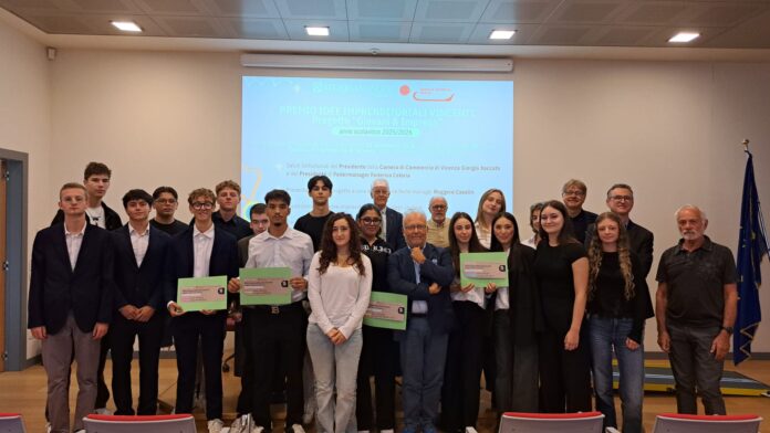 Premio Idee imprenditoriali vincenti idee imprenditoriali degli studenti vicentini premiati a Vicenza